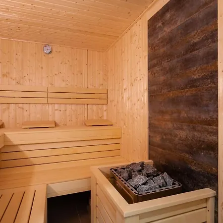 Park D5- Z Dostepem Do Basenu, Sauny, Jacuzzi, Silowni شقة *